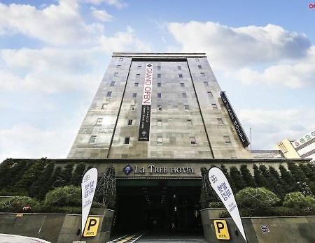 Uijeongbu Latree Hotel Exteriör bild